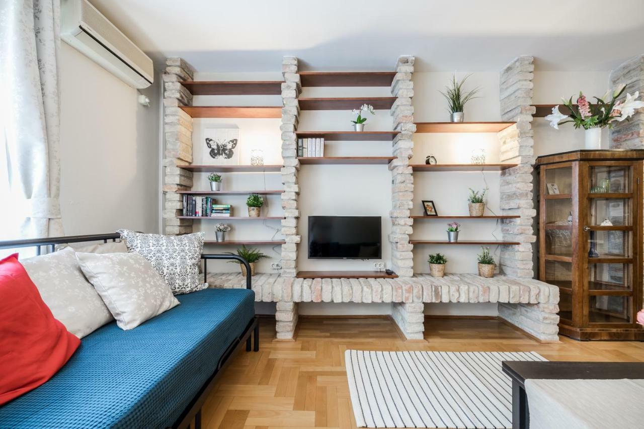 בודפשט Bpr Golden Corner Suite With Balcony & A/C מראה חיצוני תמונה