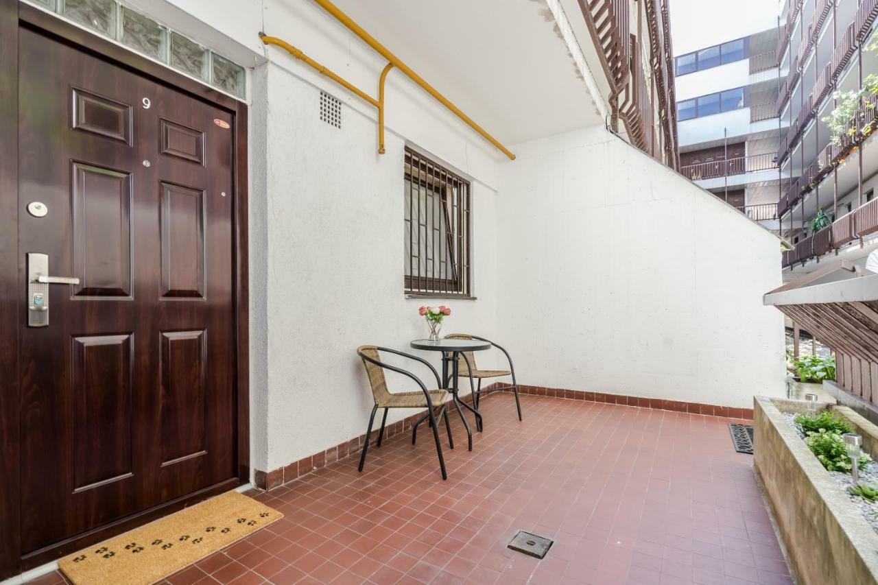 בודפשט Bpr Golden Corner Suite With Balcony & A/C מראה חיצוני תמונה