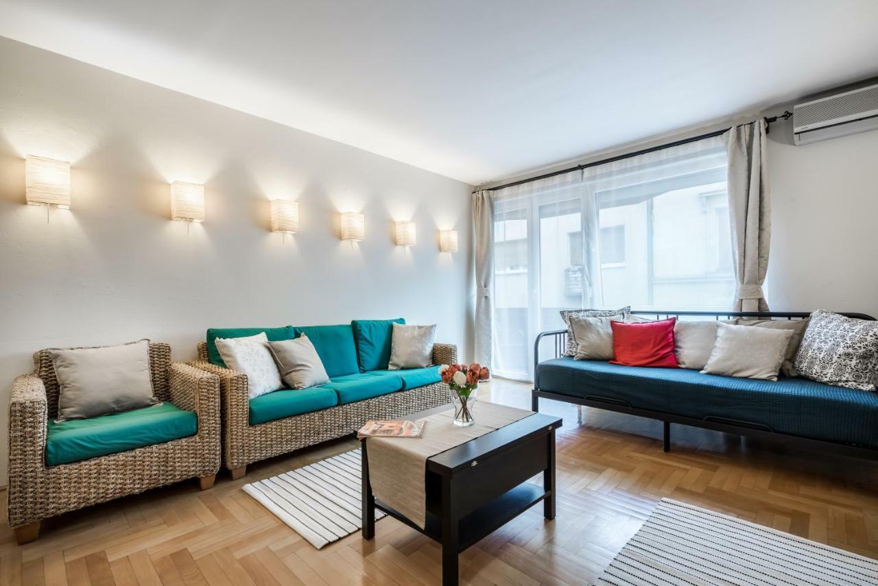 בודפשט Bpr Golden Corner Suite With Balcony & A/C מראה חיצוני תמונה